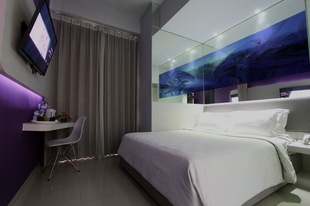 Сурабая: G Suites Hotel by AMITHYA
