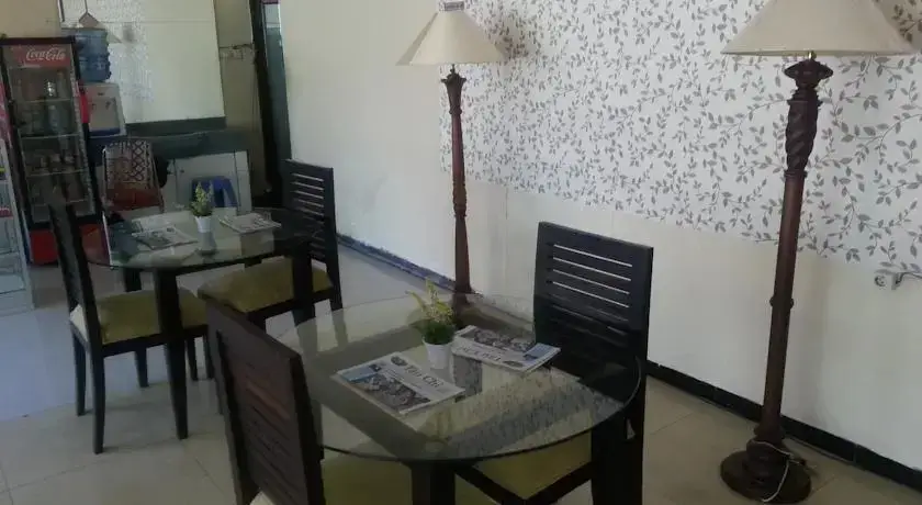 Сурабая: Executive Homestay