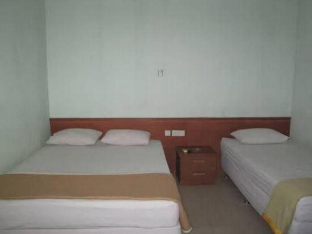 Самаринда: Airy Eco Syariah Bugis Pirus 30 Samarinda