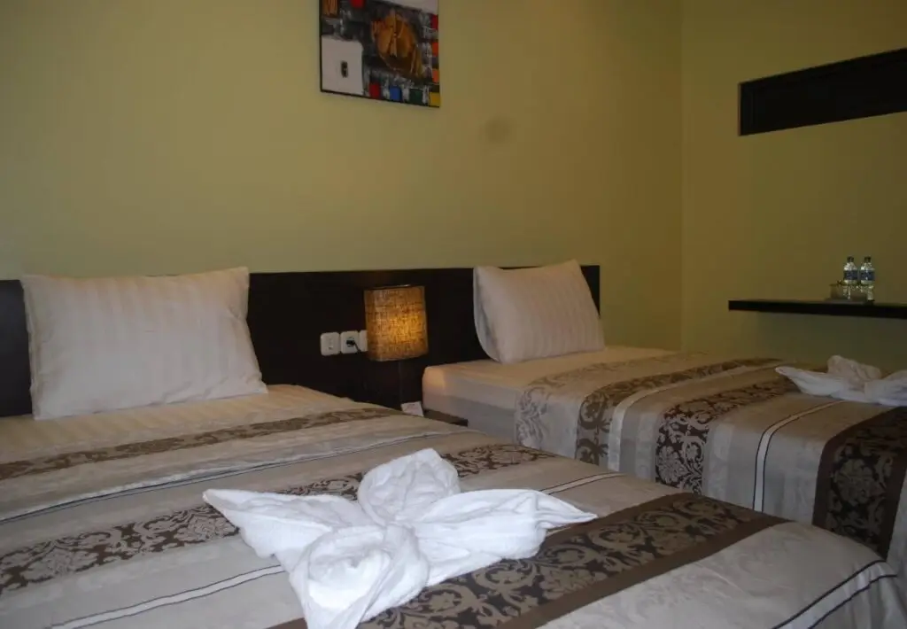 Манадо: Marina Hotel Manado
