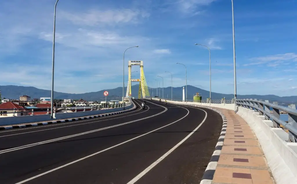 Манадо: Marina Hotel Manado