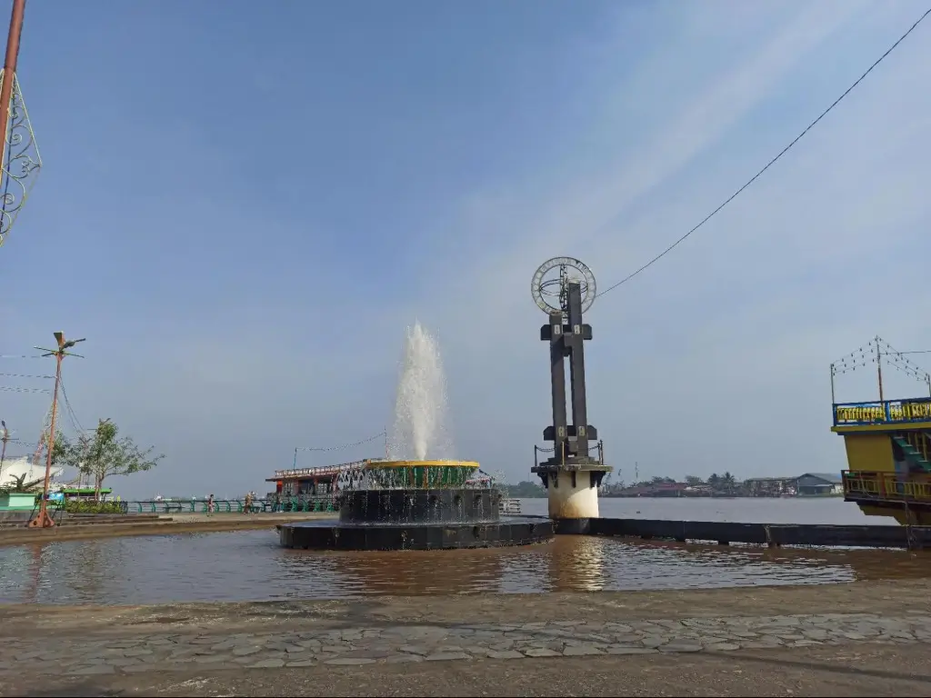 Понтианак: Hotel Queen Pontianak
