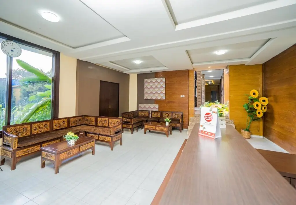 Бату: Bunga Matahari Guest House By OYO Rooms