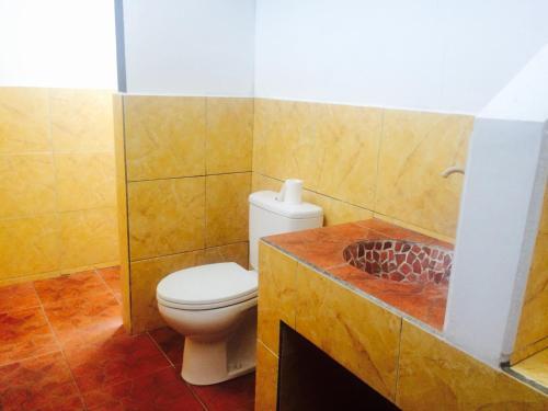 Гили Траванган: Giyat Kodong Home Stay