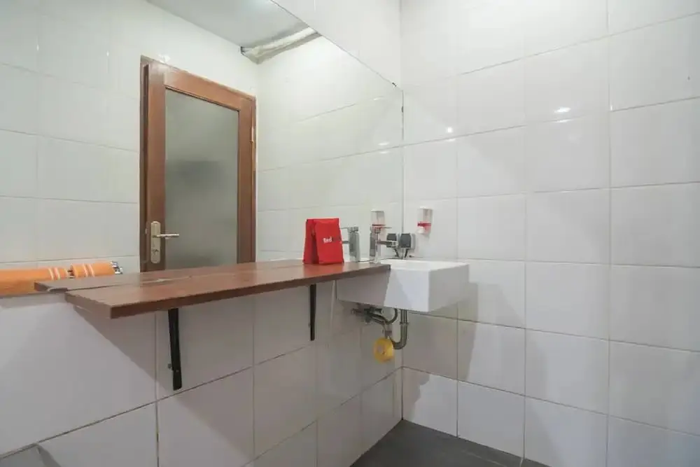 Бандунг: RedDoorz @ Rumah Kiboku