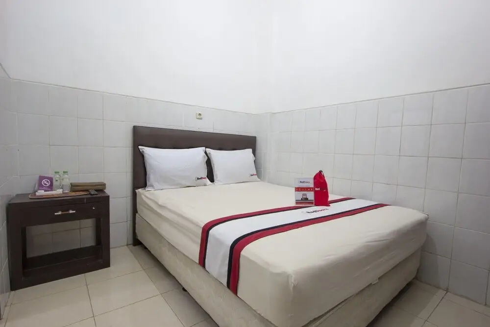 Депок: Setra House