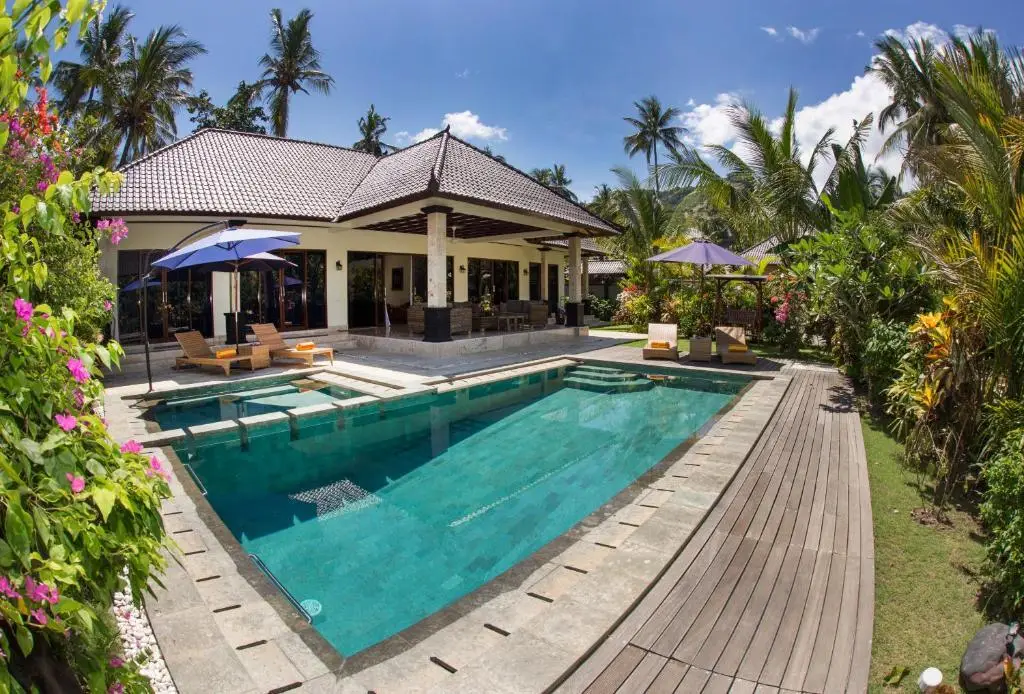 Канди Даса: Villa Barong