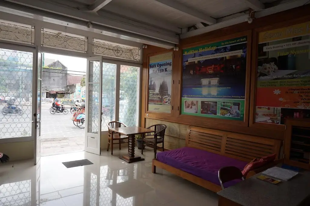 Джокьякарта: Yogyakarta Backpacker - Raffles City Center