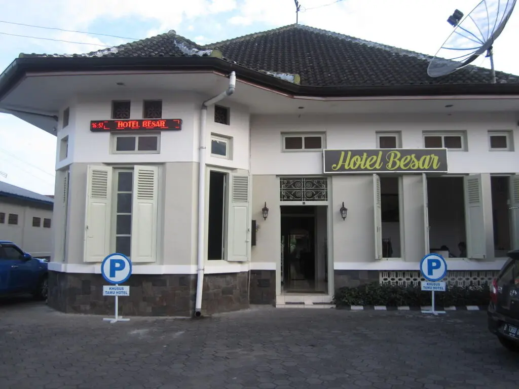 Пурвокерто: Hotel Besar Purwokerto