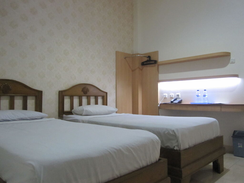 Пурвокерто: Hotel Besar Purwokerto