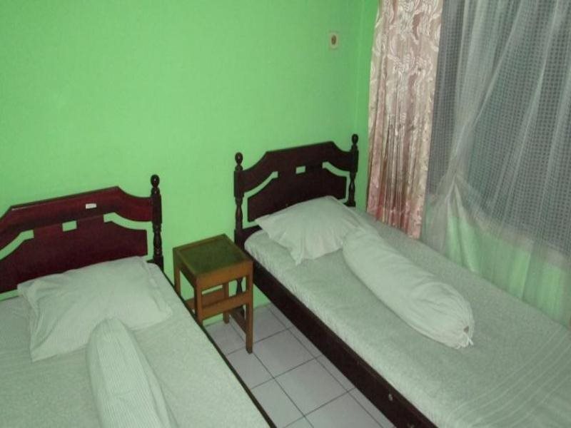 Баликпапан: Sinar Lumayan Syariah Hotel