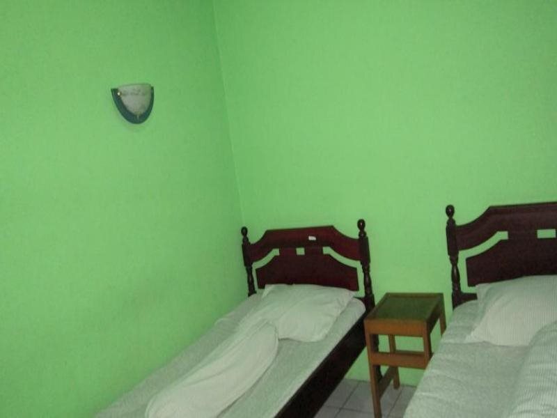 Баликпапан: Sinar Lumayan Syariah Hotel