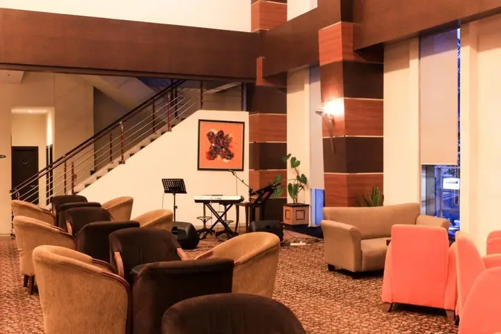 Баликпапан: Hotel Menara Bahtera