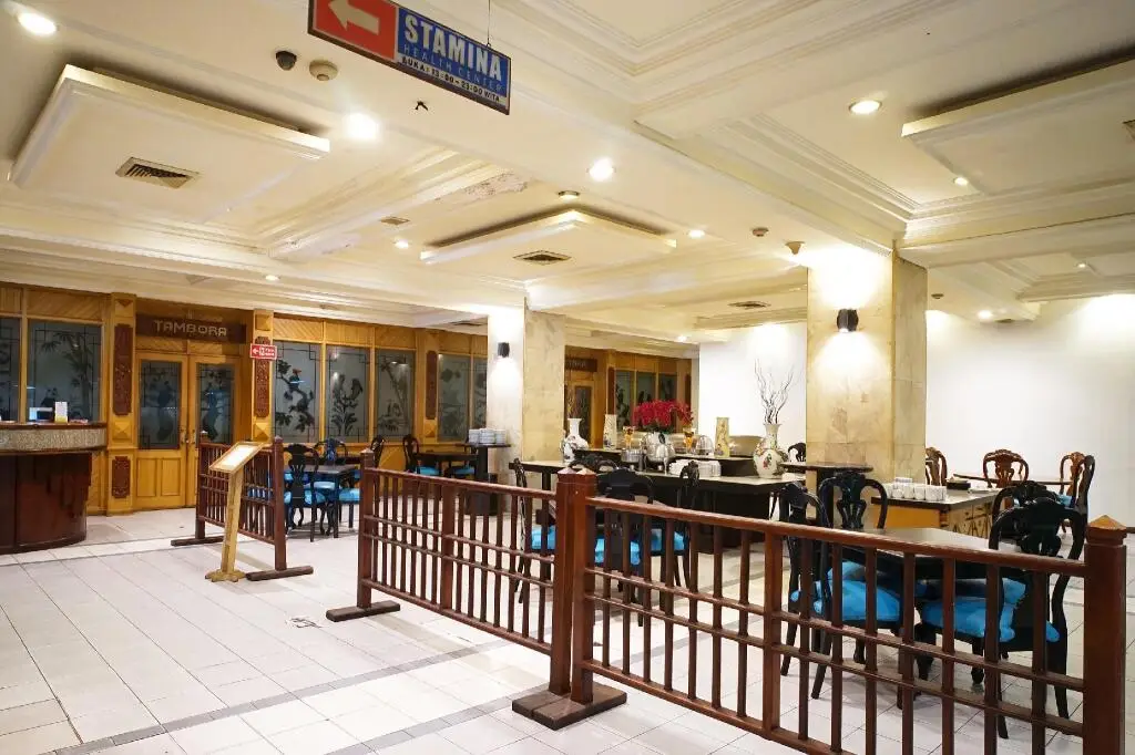Баликпапан: Capital O 1735 Adika Bahtera Hotel