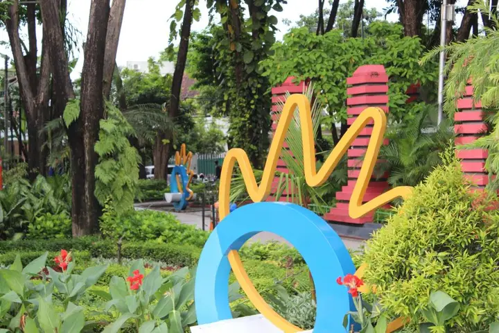 Сурабая: Hotel Kenongo Surabaya