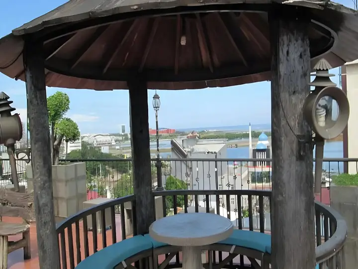 Макассар: Kenari Tower Hotel