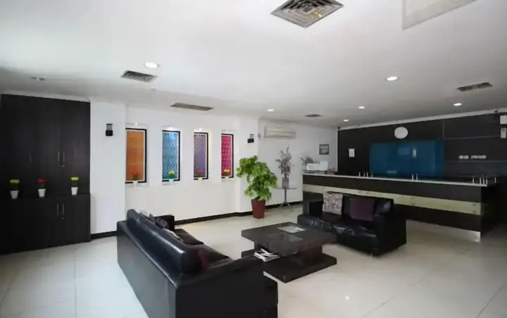 Джакарта: Karsa Utama Hotel