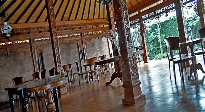 Караганьяр: The Edelweiss Hideaway Villas