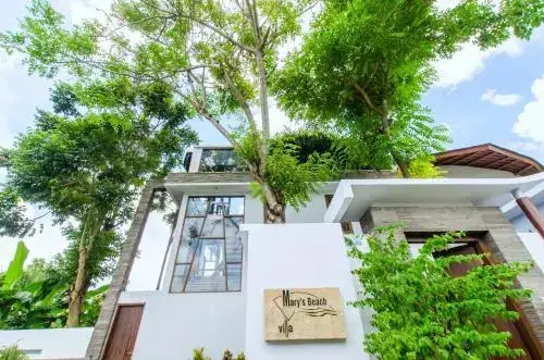 Переренан: Villa Mary's Beach