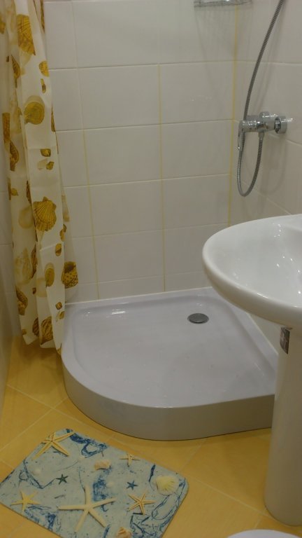 Сочи: Solnechnyij Sochi Apartments