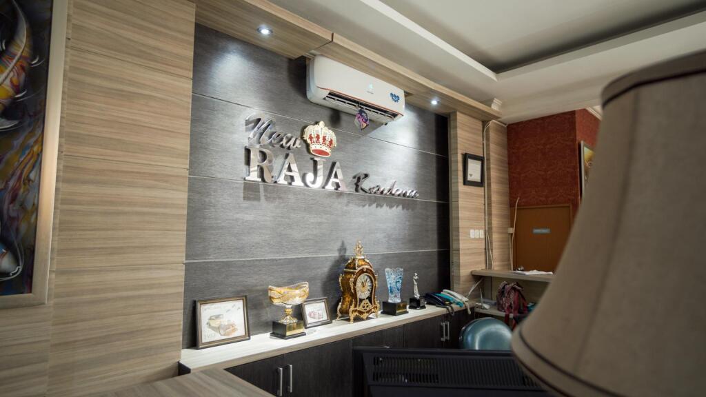 Джакарта: Raja Residence Jakarta
