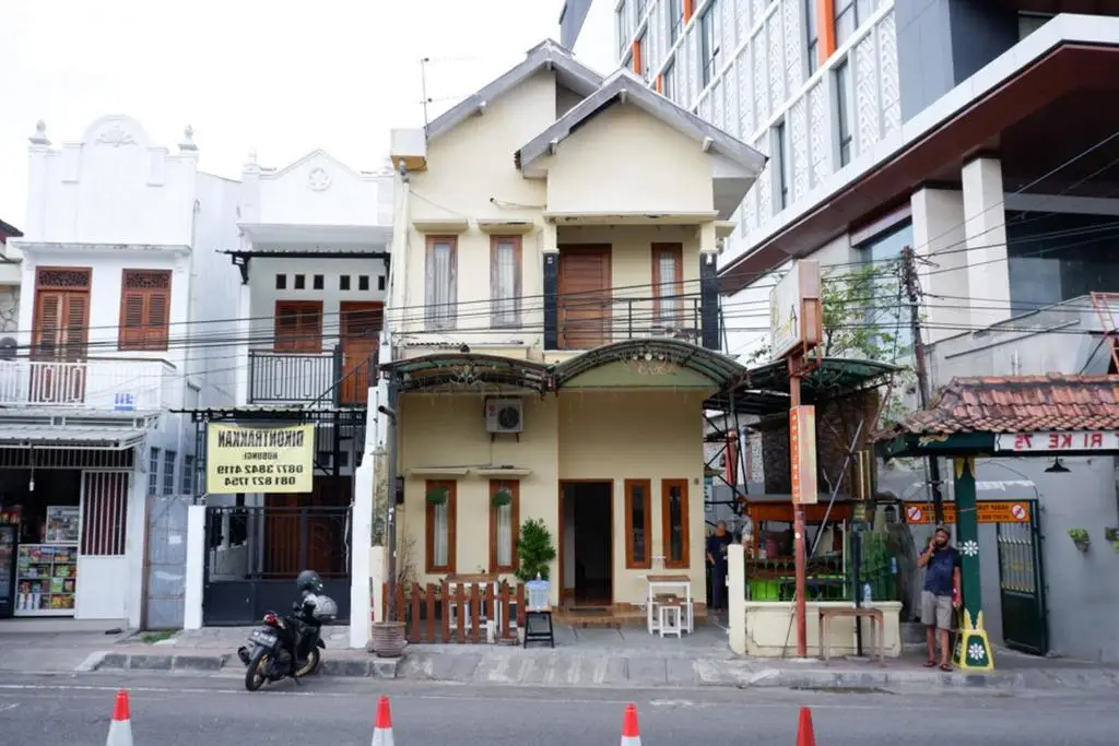 Джокьякарта: Khresna Guest House Malioboro RedPartner