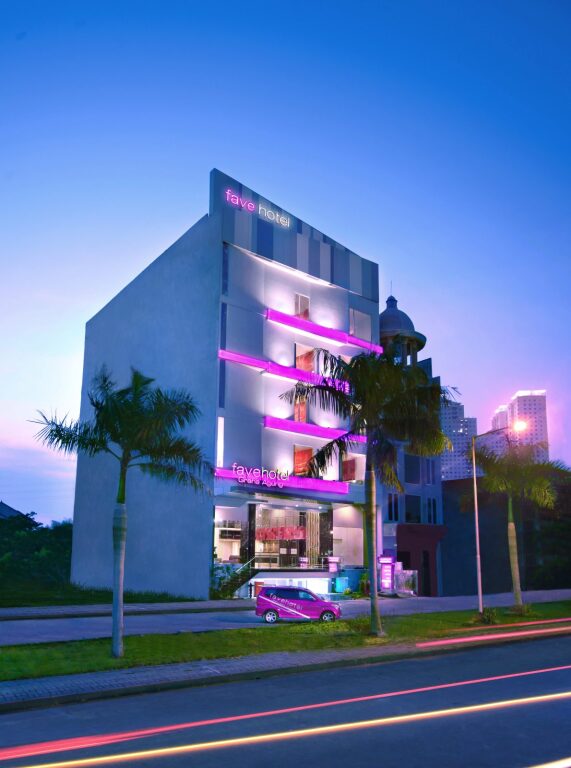 Сурабая: favehotel Graha Agung,Surabaya