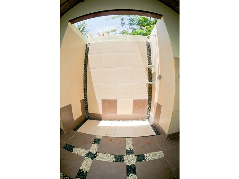 Гили Аир: Gili Lumbung Bungalow