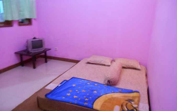Паромпонг: The Priangan Guesthouse