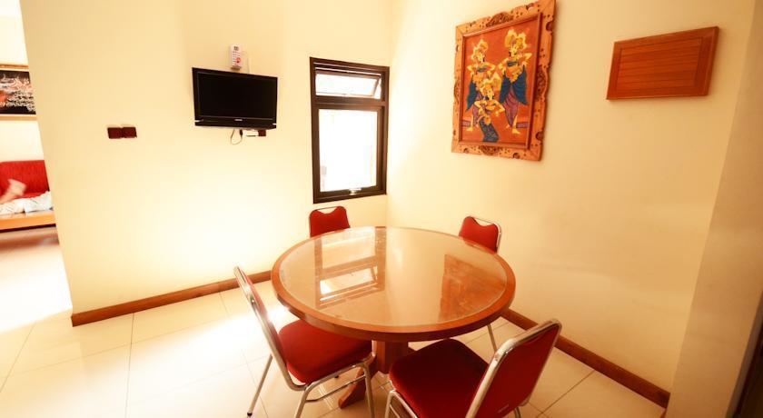 Бандунг: Rumah The Priangan