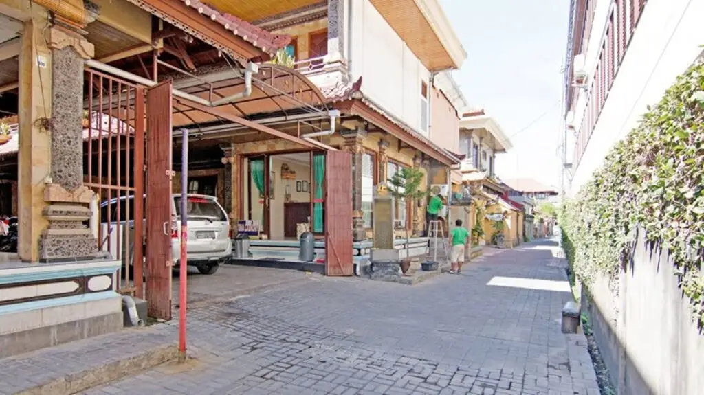 Segara Sadhu Inn Kuta by ecommerceloka — фото 1