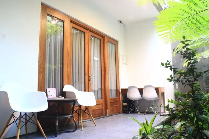 Бандунг: The Sayana Bed and Breakfast