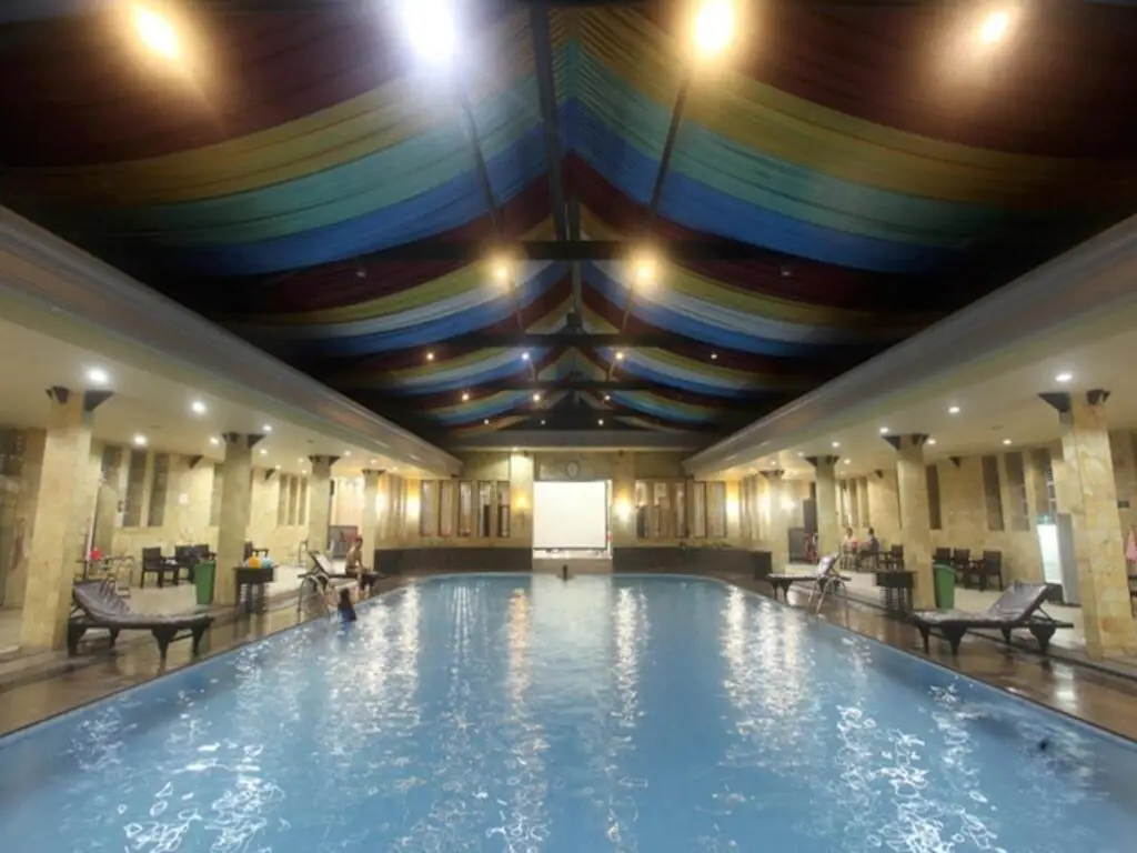 Богор: Duta Berlian Hotel