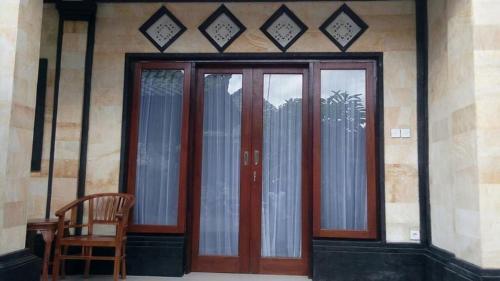 Убуд: Tri Upasedana House