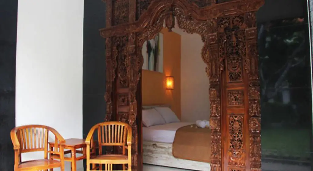 Кута: Legian Mas Beach Inn
