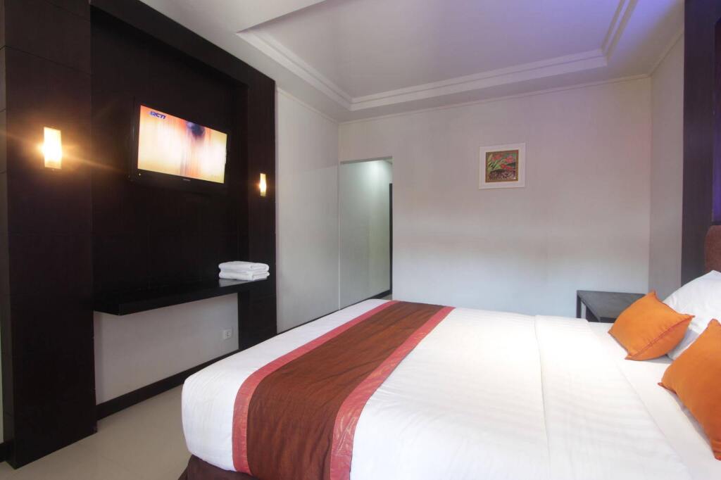 Taman Agung Hotel — фото 1
