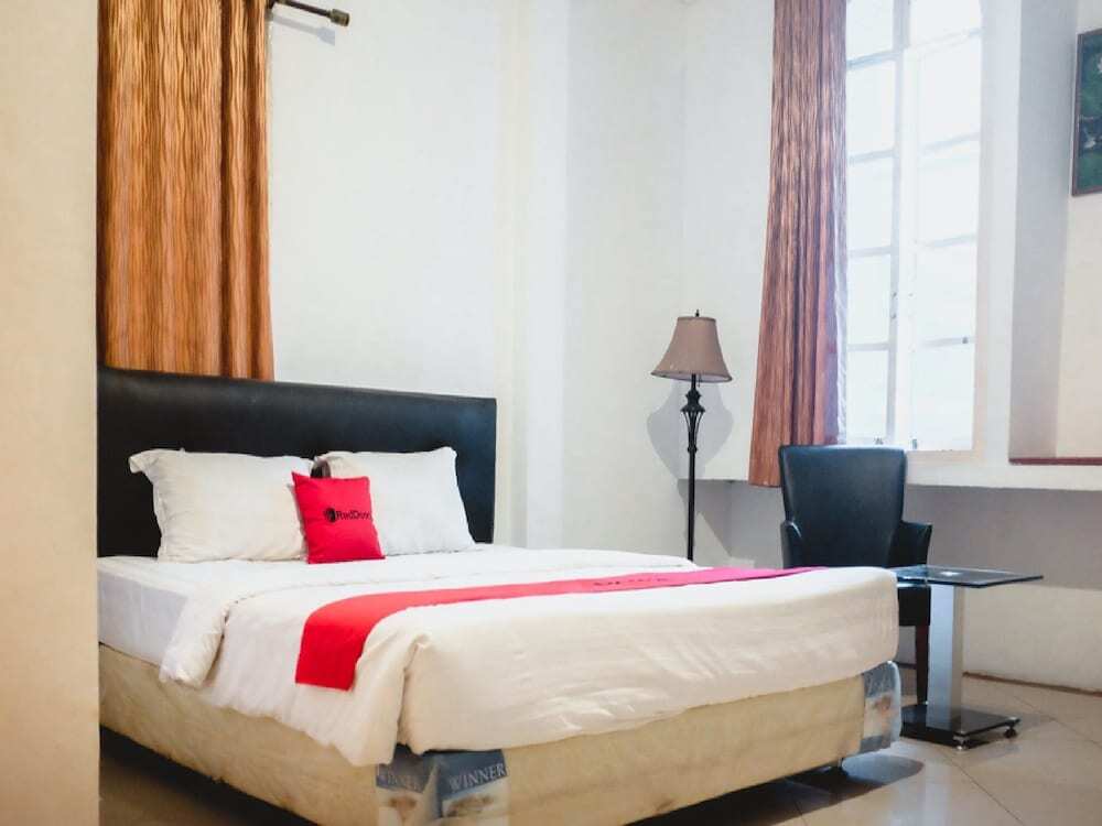 Палембанг: Quin Centro Hotel