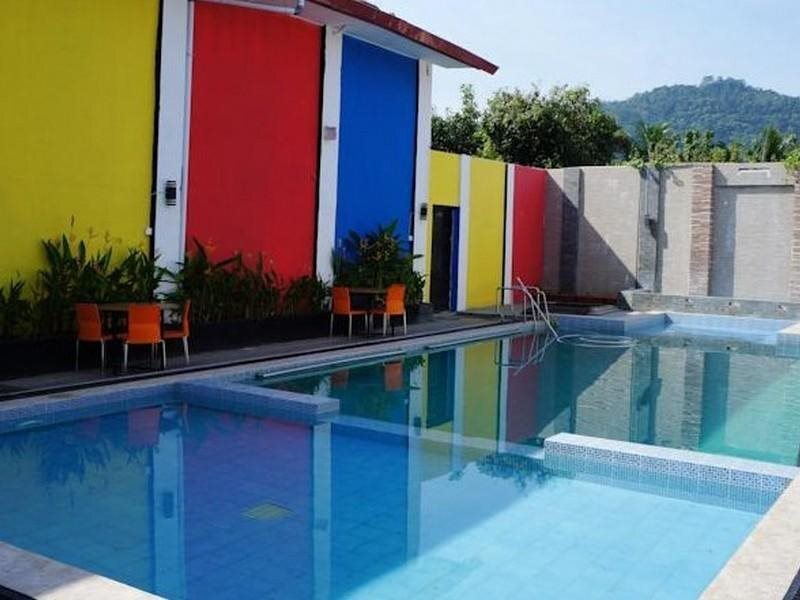 Паданг: Ranah Bundo Hotel