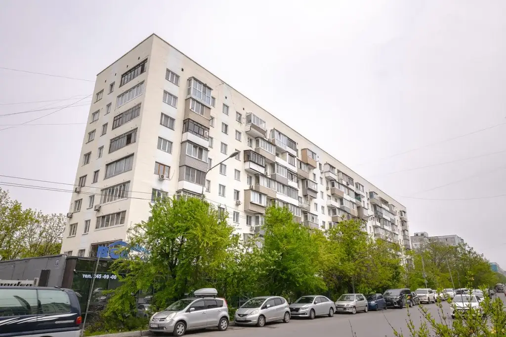 Владивосток: Апартаменты Двухкомнатные TopHouse на Проспекте Красного Знамени 91