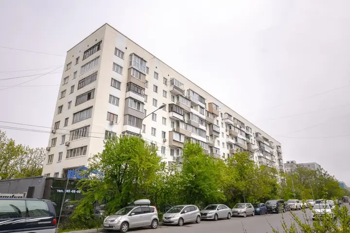 Владивосток: Апартаменты Двухкомнатные TopHouse на Проспекте Красного Знамени 91