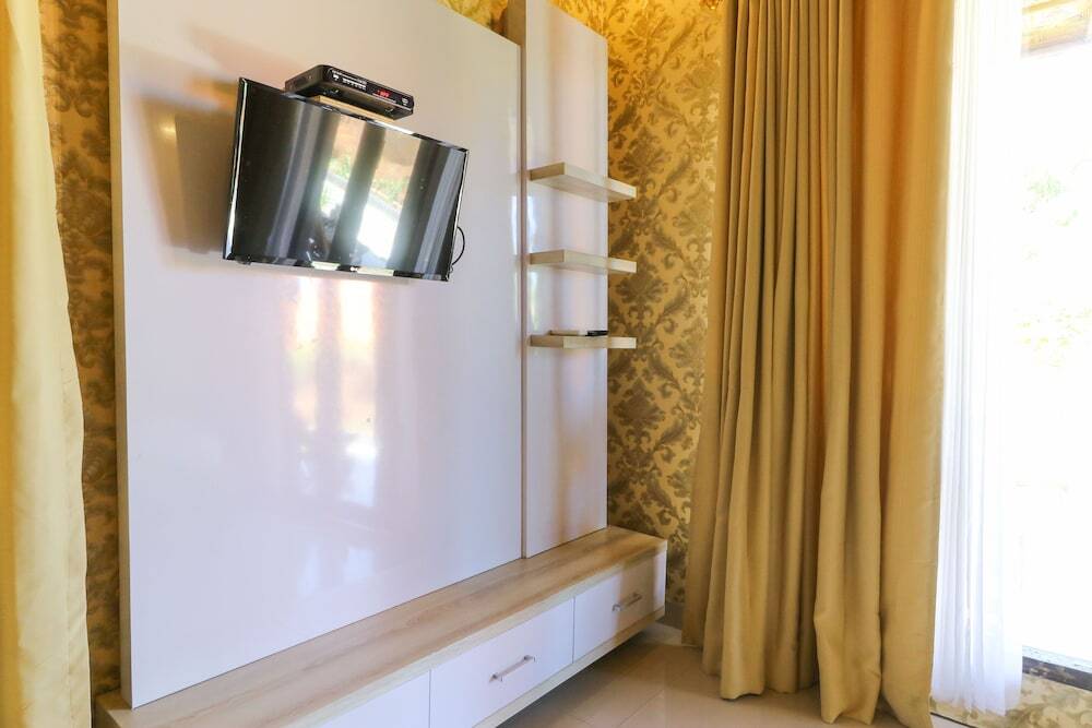 Пенида: Pari Manta Cottages