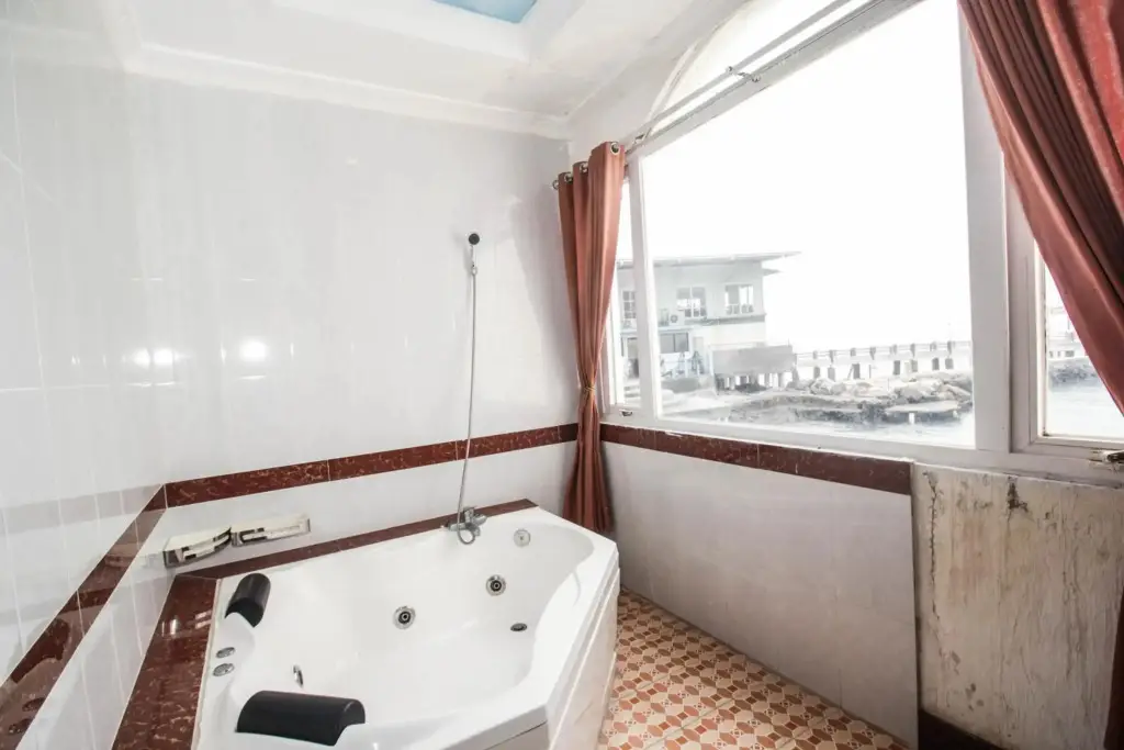 Аньер: Allisa Resort Hotel