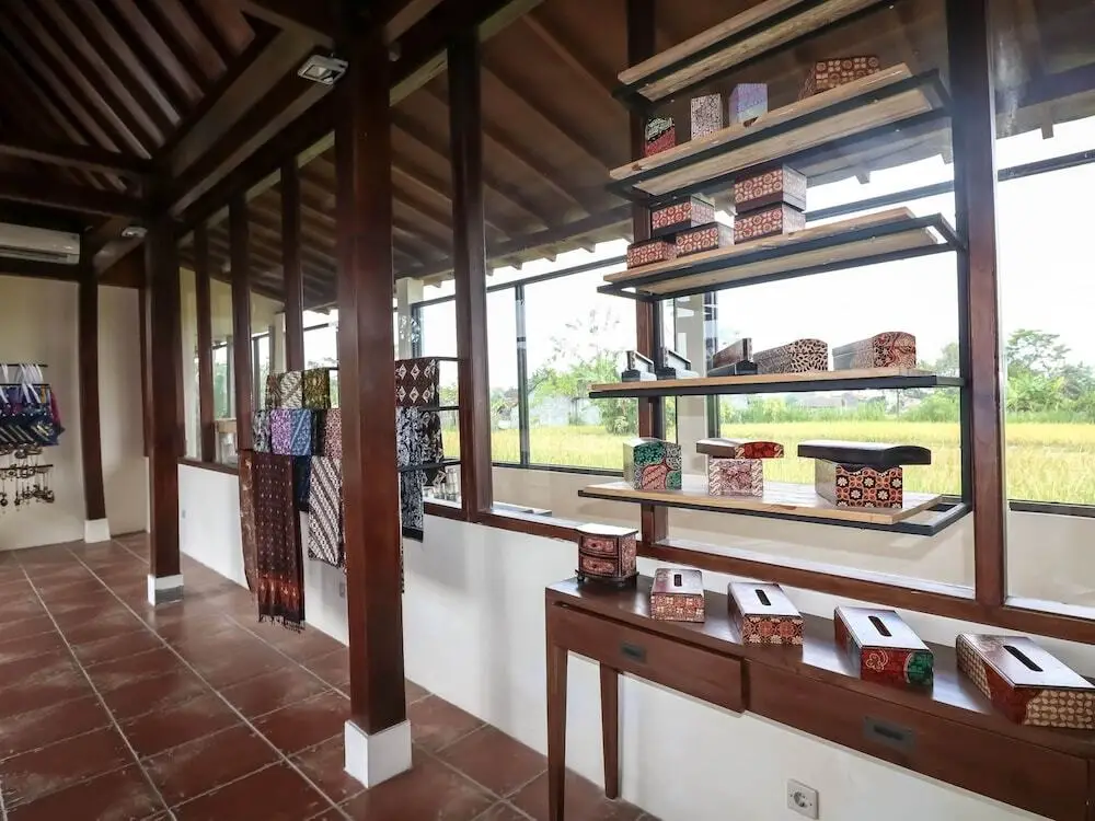 Ngaglik: NIDA Rooms Gito Gati Tugu Jogja