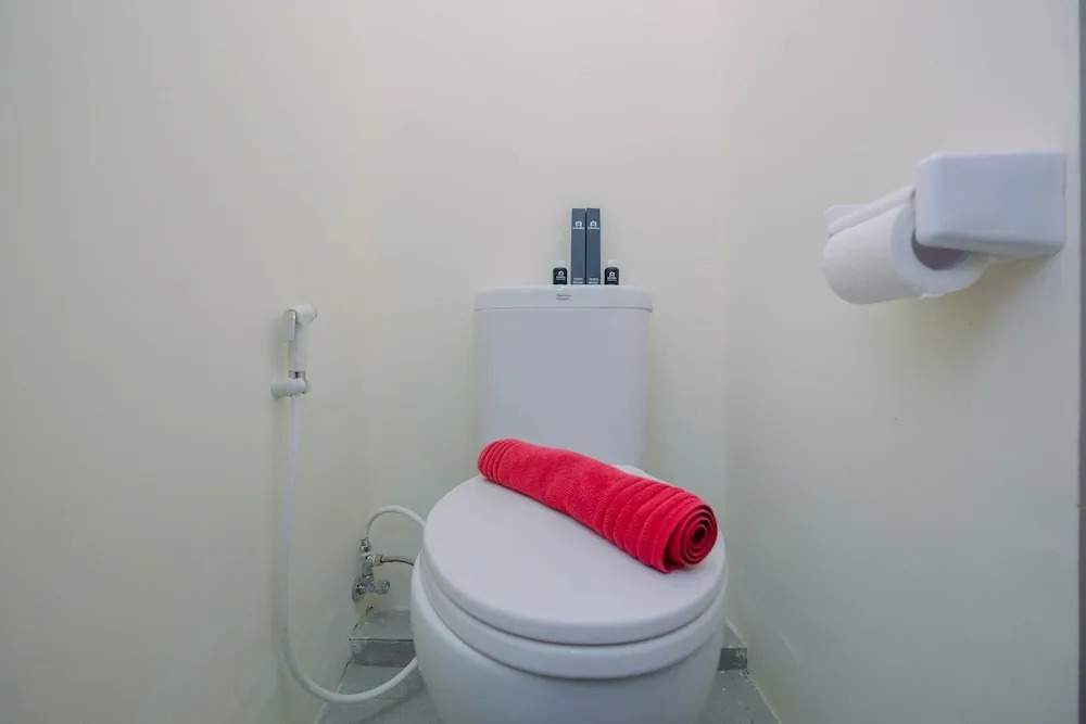 Богор: Minimalist Studio Room Bogorienze Resort near The Jungle
