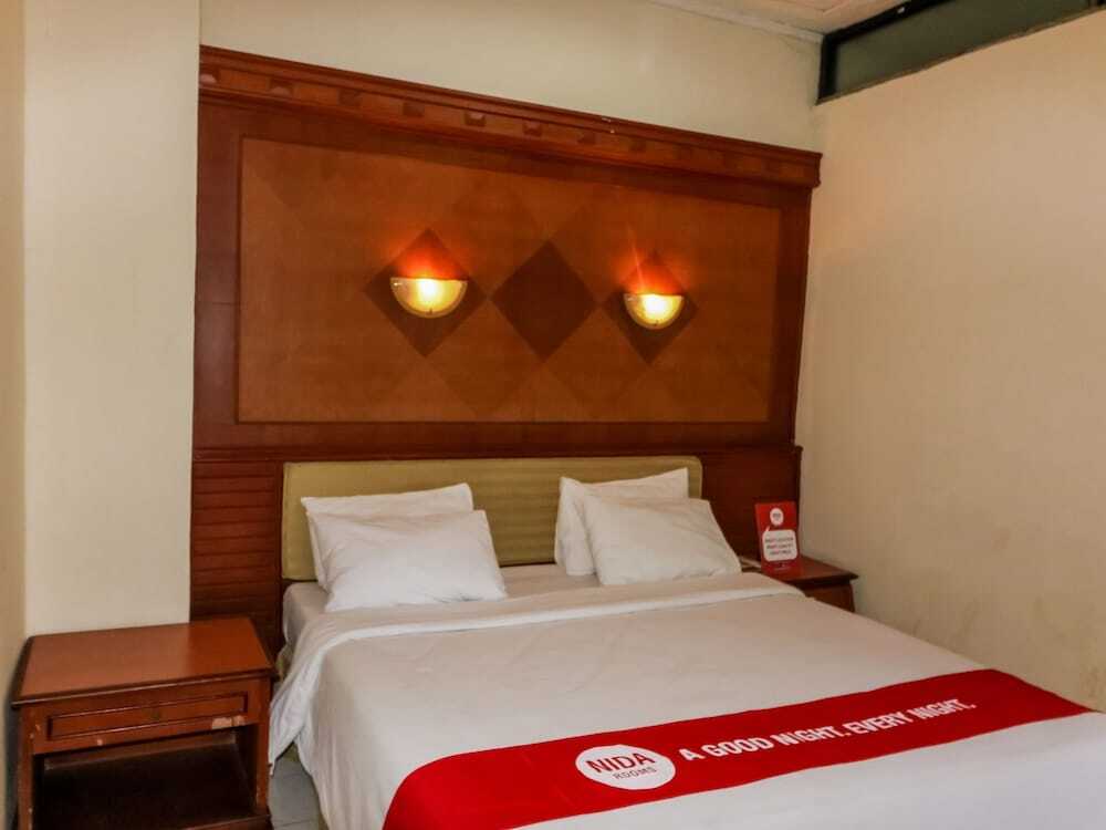 Пеканбару: NIDA Rooms Tampan Universitas Riau HR Subrantas Panam at Hotel Sabrina