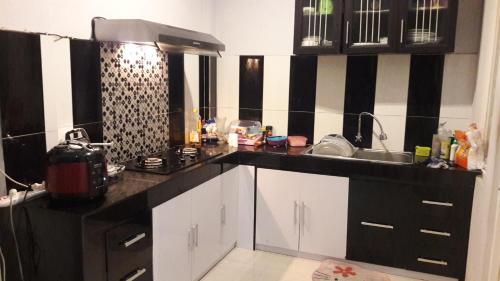 Депок: Banana Homestay