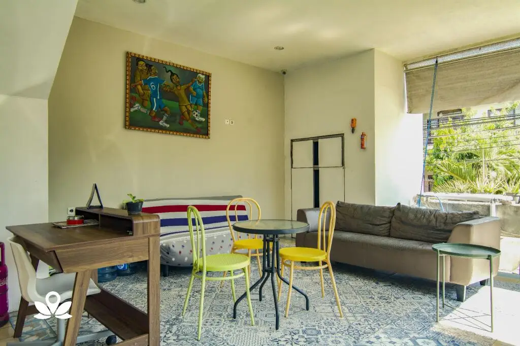 Сурабая: Family Guest House Kupang Baru
