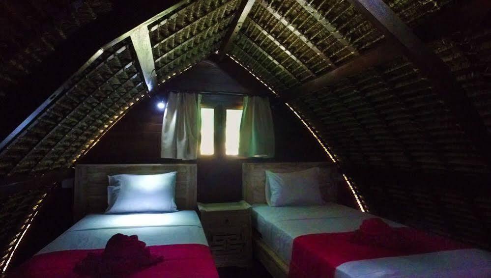 Пурвакерти: Kelapa Cottage