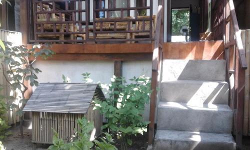 Гили Траванган: Sasaki Bungalow