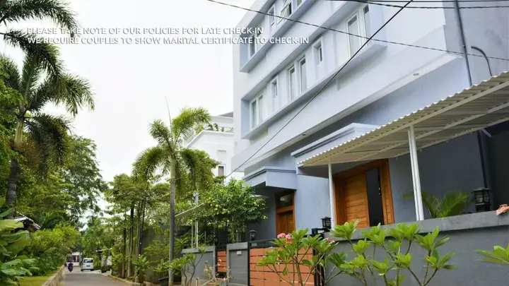 Джакарта: ZEN Rooms Puri Indah Syariah